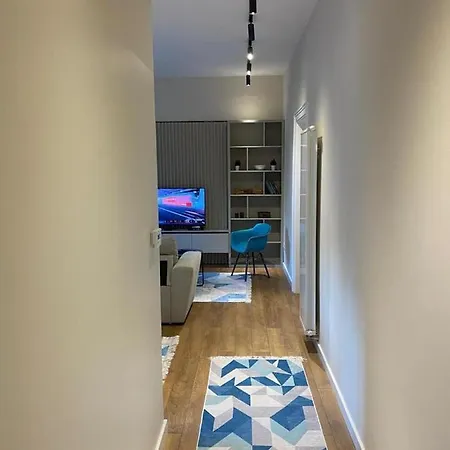 Apartment Academy Of Art *