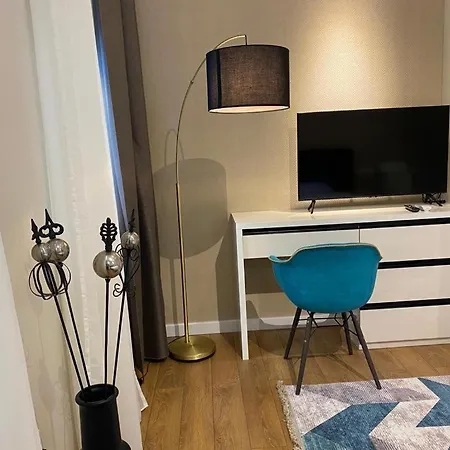 Apartment Academy Of Art *