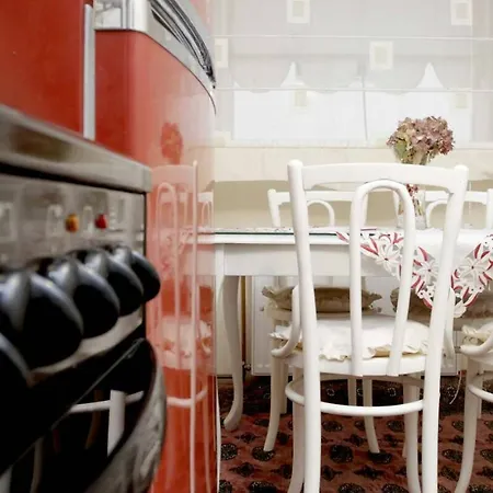 公寓 Academy Of Art 塞拉耶佛