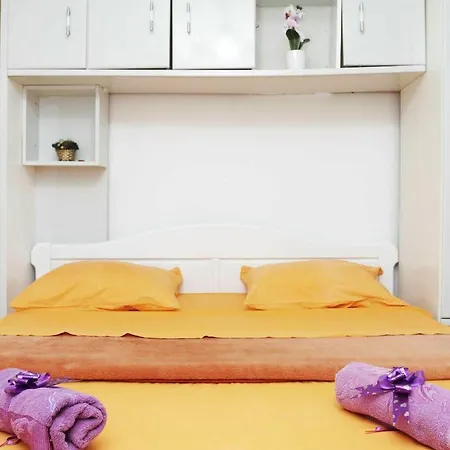 Apartment Academy Of Art *